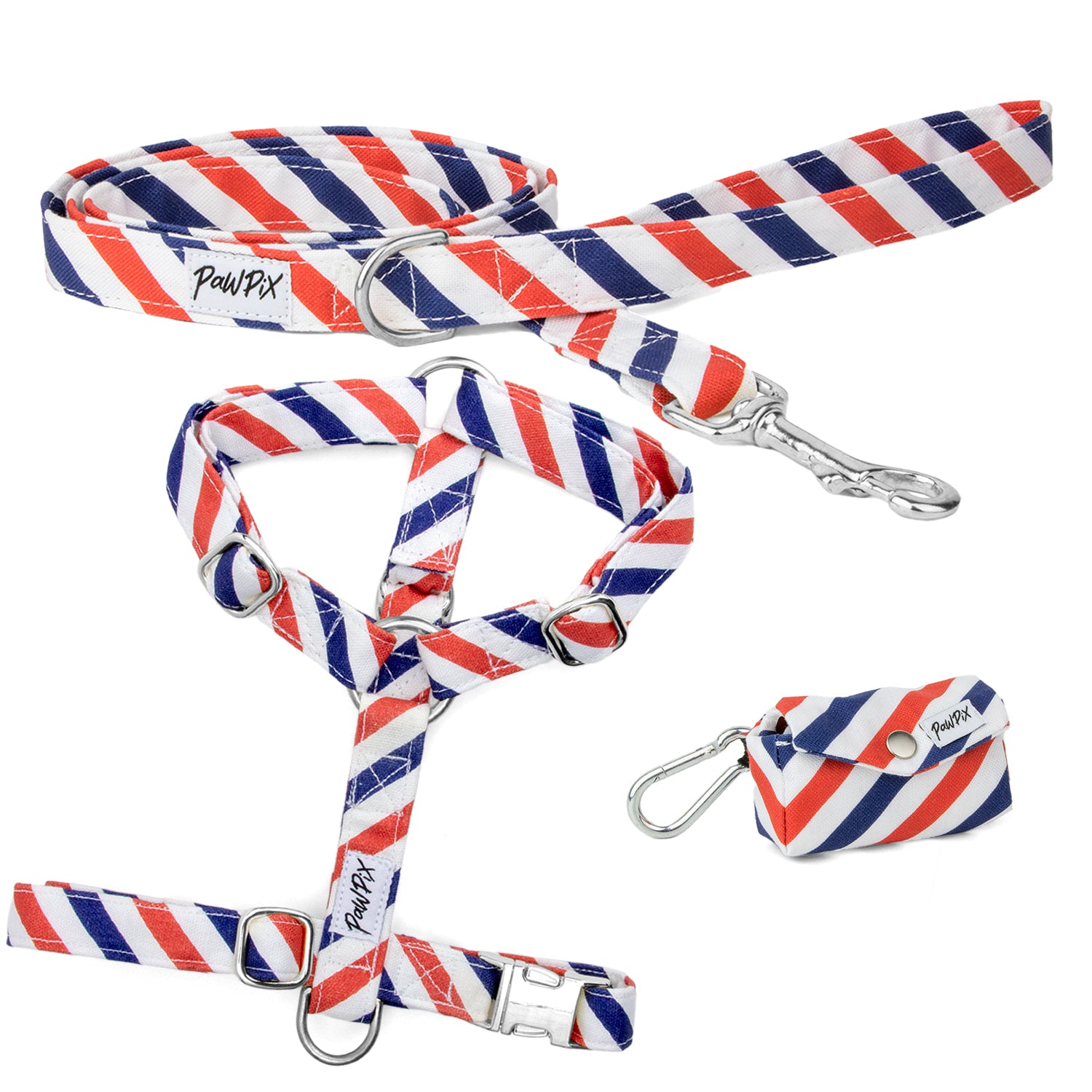 Kit pour chien comprenant un harnais en Y, une laisse et une pochette sacs à crottes. Le tout au motif rayé bleu blanc rouge. Les boucles sont couleur argent