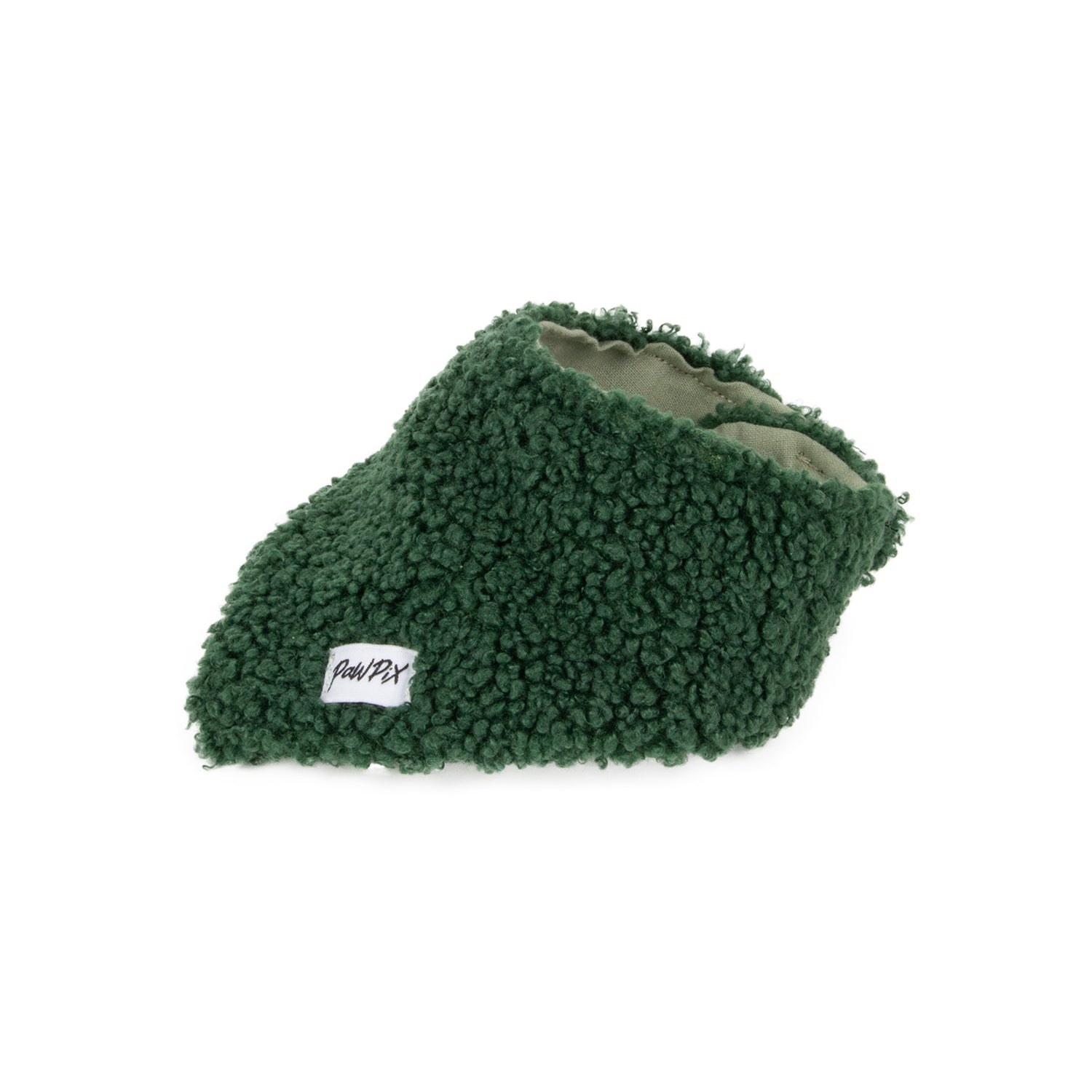 Vue 3/4 du bandana Tinsel en sherpa vert . Taille petit pour chat. Intérieur en tissu coton Oeko Tex