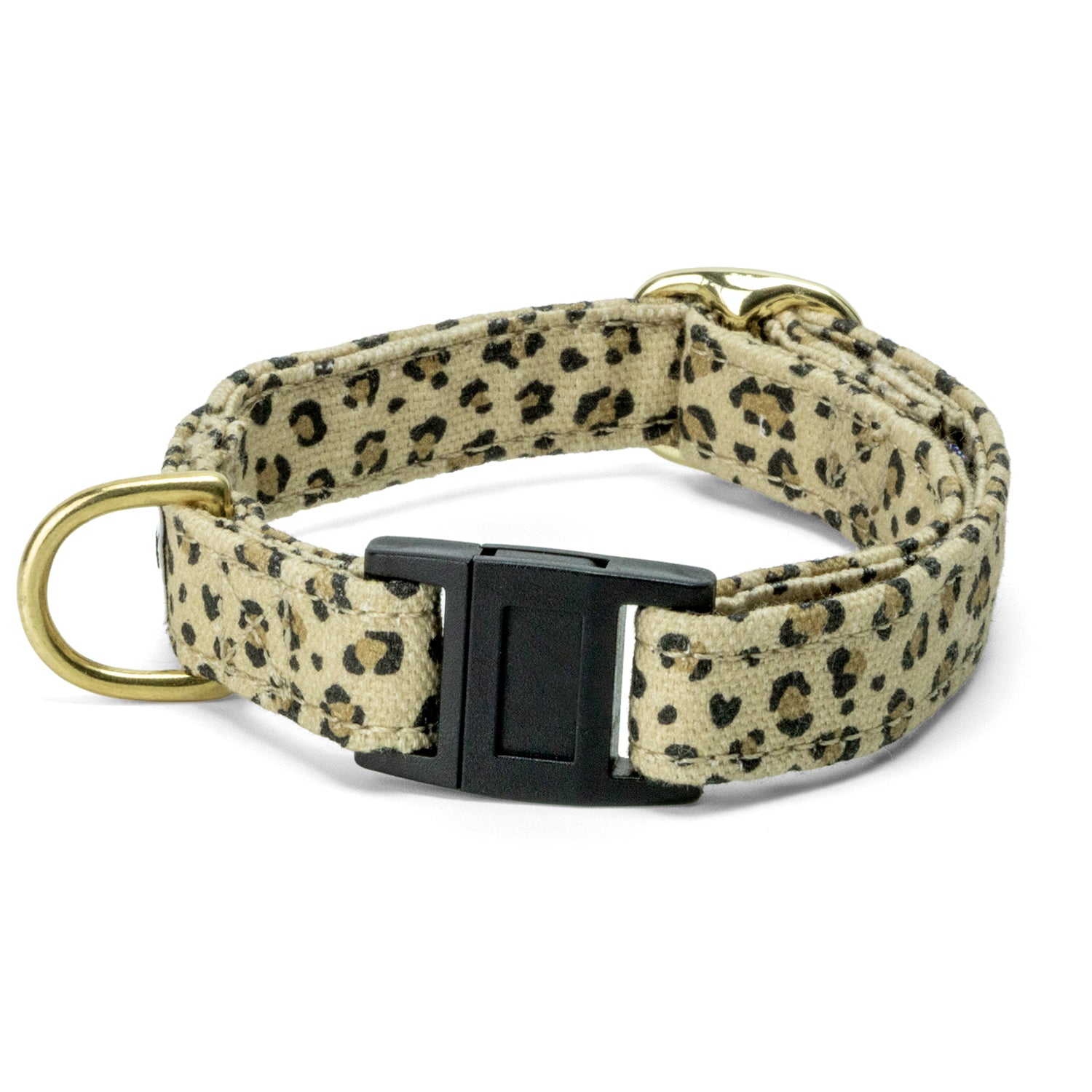 Collier pour chat Leopaw avec une boucle anti-étranglement et son motif leopard