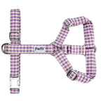 Harnais pour chien en Y Cigalou. Motif vichy violet clair. Il comporte des boucles couleur argentés,