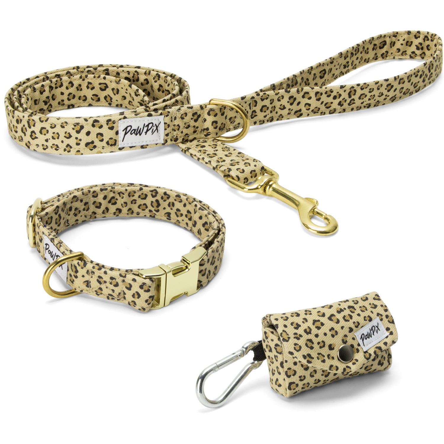 Le kit collier pour chien Leopaw de Pawpix propose un collier réglable en tissu, une laisse 1m20 ainsi qu'une pochette sacs à crottes assorti au motif léopard. 