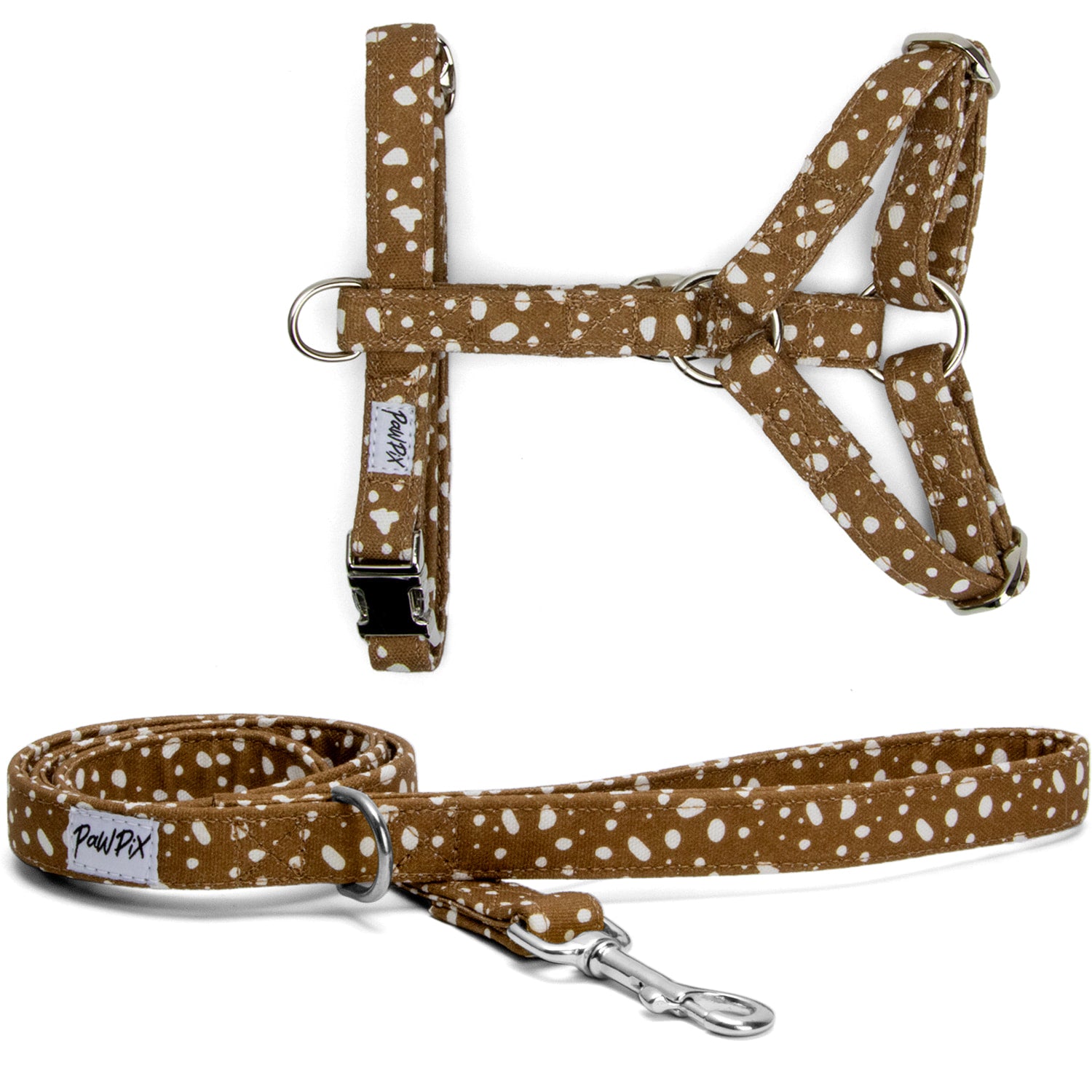 Kit harnais pour chat Freckles et son motif marron tacheté blanc. Le harnais en Y et la laisse possède des boucles couleur argent
