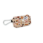 Pochette sac à crottes Pawpino de Pawpix. Vue de face. Motif mosaïque terrazzo rose avec déclinaison de marron avec mousqueton pour accroche sur laisse